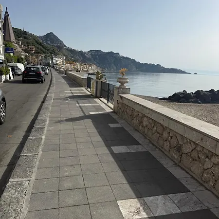 Nausica17 Naxos Bay Апартаменти