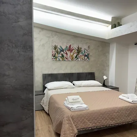 Апартаменти Nausica17 Naxos Bay Джардіні-Наксос